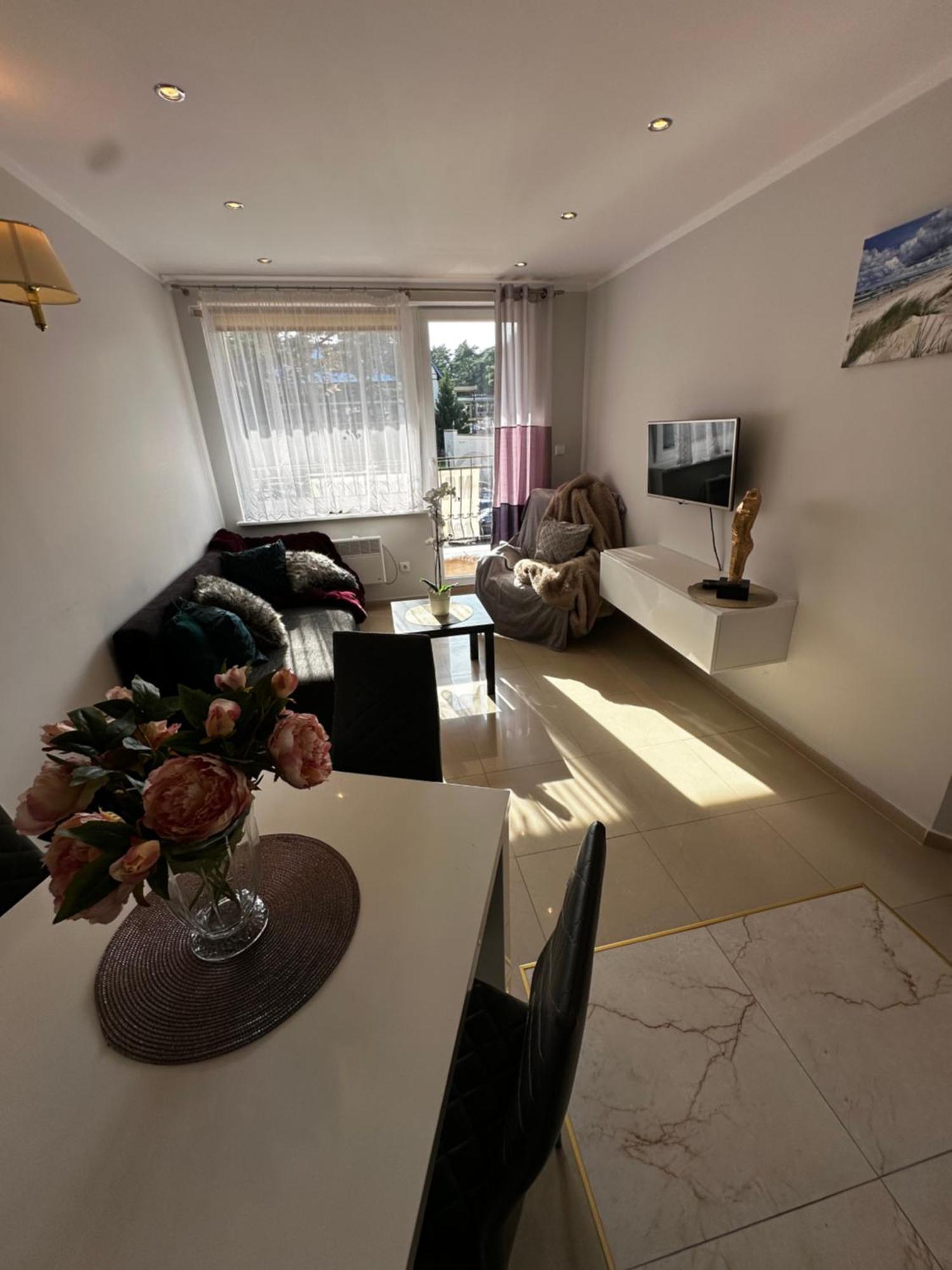 Amber Blue Mare Apartment Lukecin Bilik gambar
